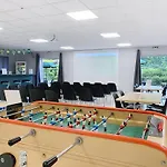Escape With Tennis & Shared Pool Ferienhaus *