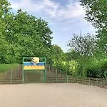 Escape With Tennis & Shared Pool Ferienhaus Monclar-de-Quercy