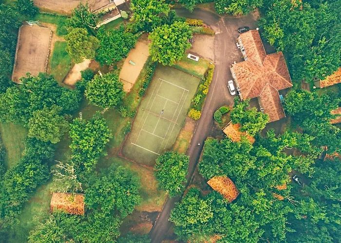 بيت للعطل Escape With Tennis & Shared Pool مونكلار دو كيارْسي